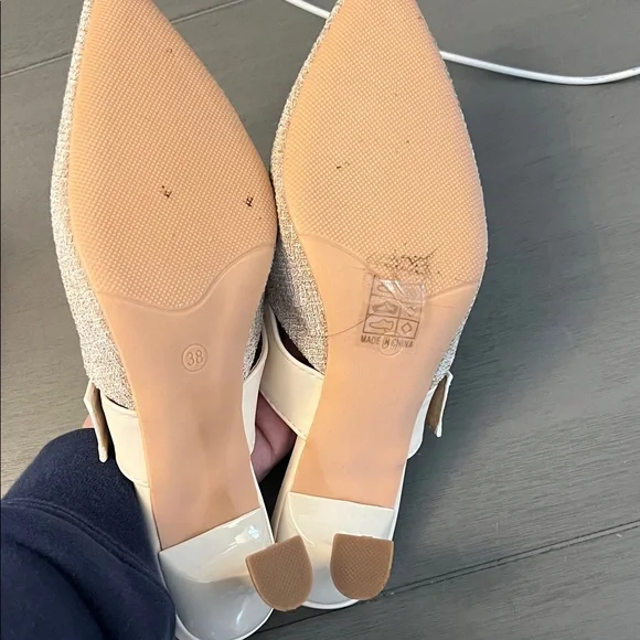 Elegant Cream and Tan Women's Mules - Picture 4 of 6